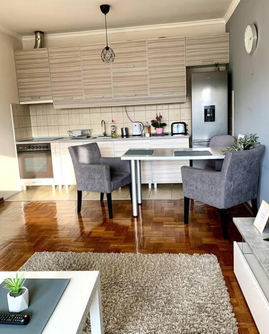 Sunkissed Apartment Belgrad Dış mekan fotoğraf